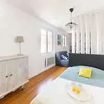 La Republique-2 By Interhome