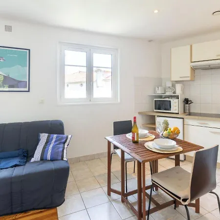 La Republique-2 By Interhome Lägenhet *